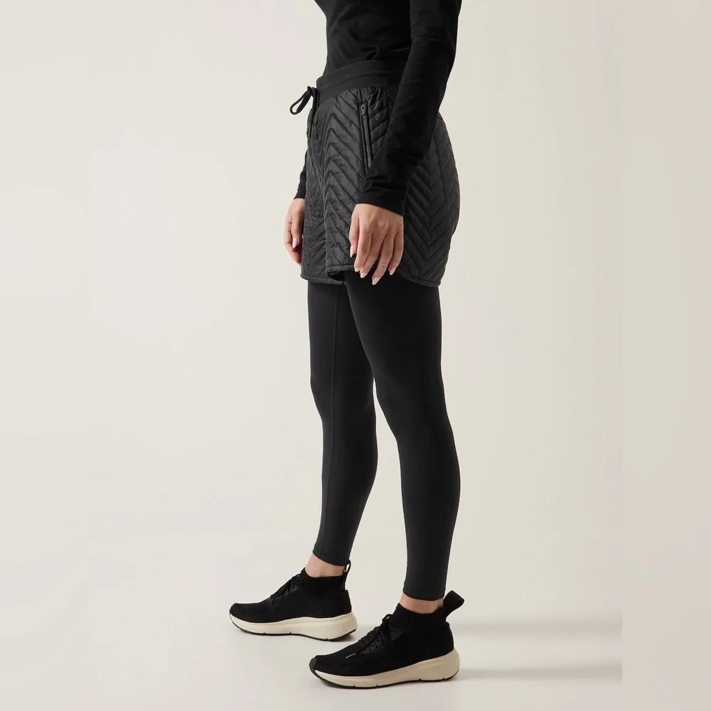 Athleta Solstice Short (Apres Ski Short) - Picture 2 of 10